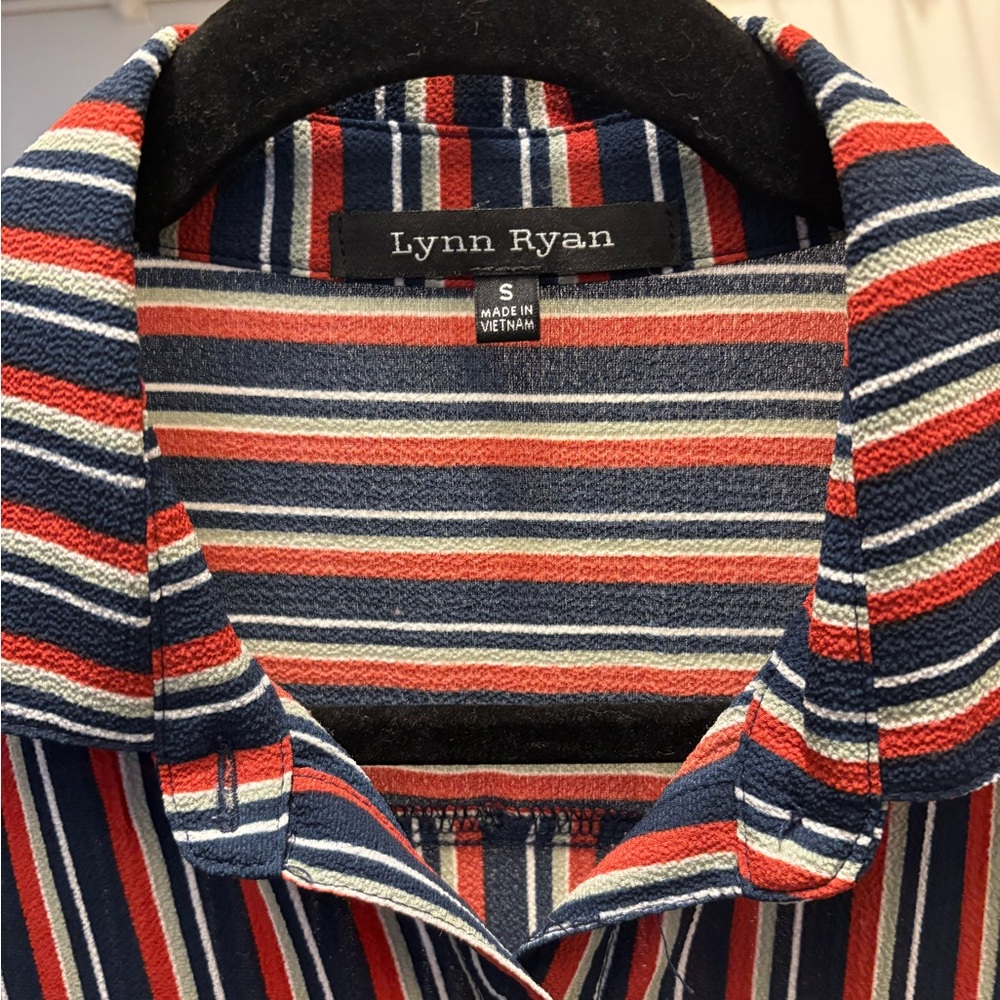 Lynn Ryan Striped Button-Up Blouse - Picture 4 of 6